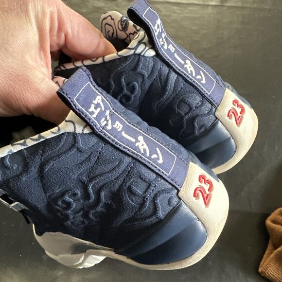 Size 6.5Y - Air Jordan 12 Retro International Flight BP - Picture 3 of 16